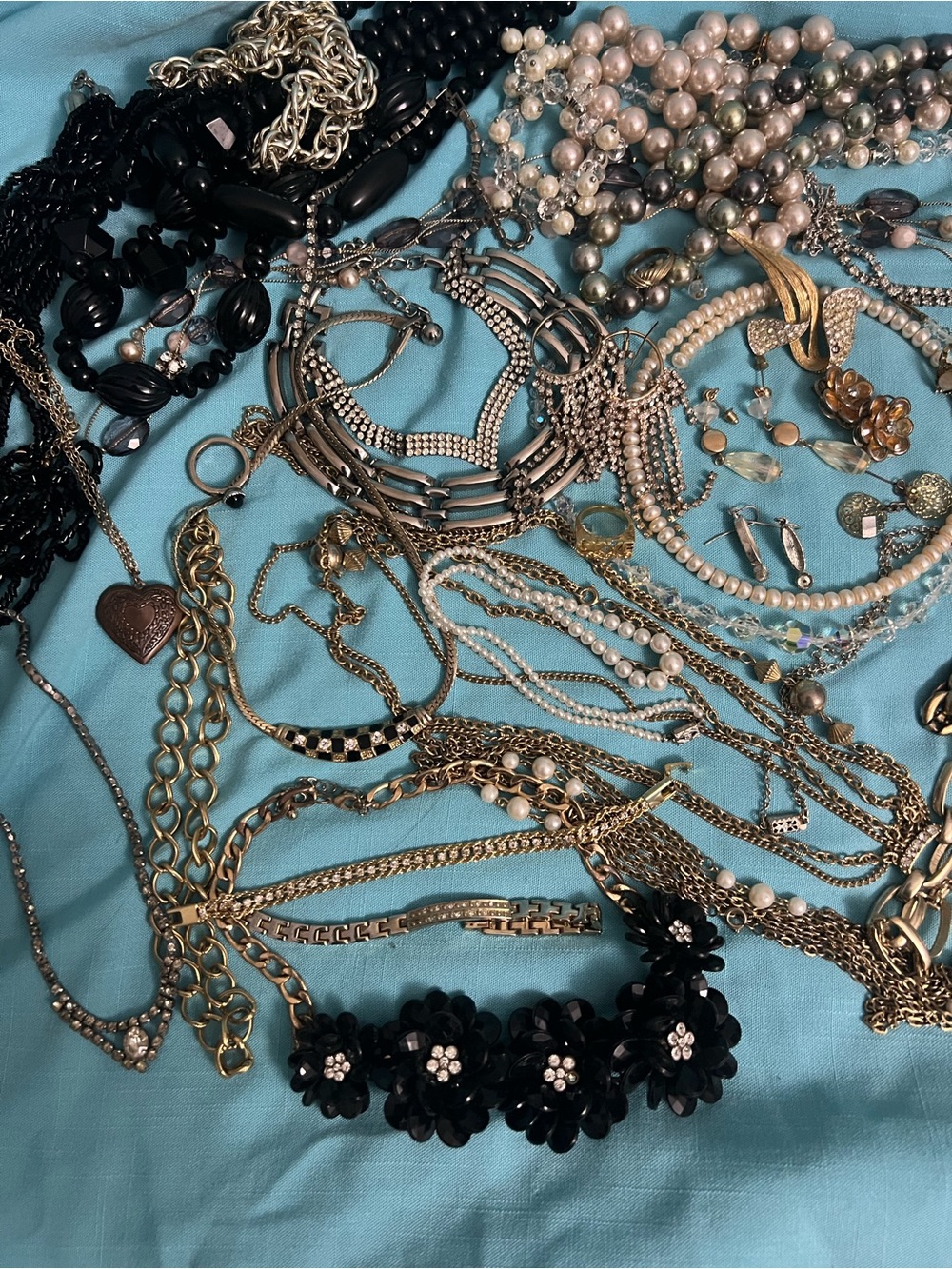 Surprise Estate Vintage Now Jewelry Mystery Lot Bold Rhinestone Statement Pieces